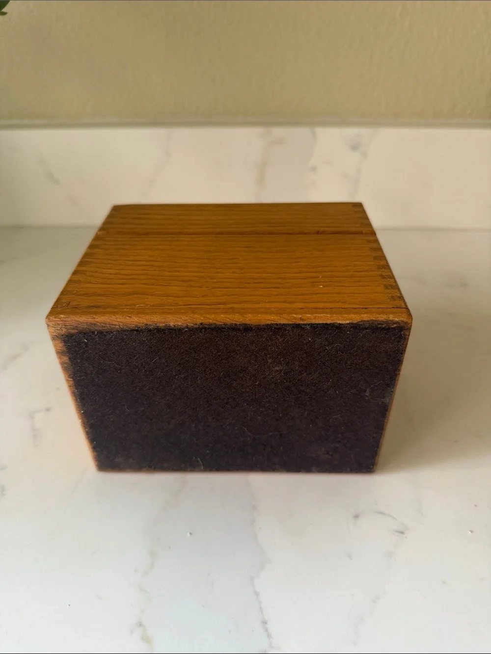 Vintage Wooden Recipe Box 60’s with handwritten recipes